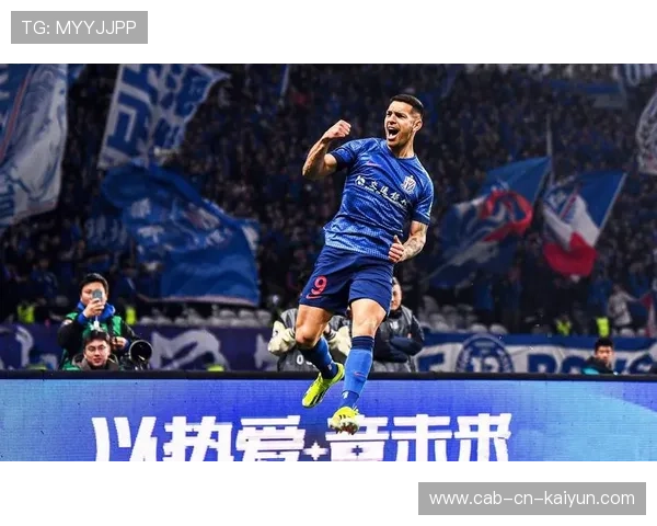 上海申花亚冠主力备战，戴伟浚首秀，米内罗搭档路易斯，上海申花主帅