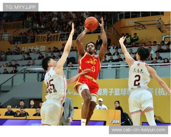 CBA 主场球迷疯狂助威成为胜利第五人